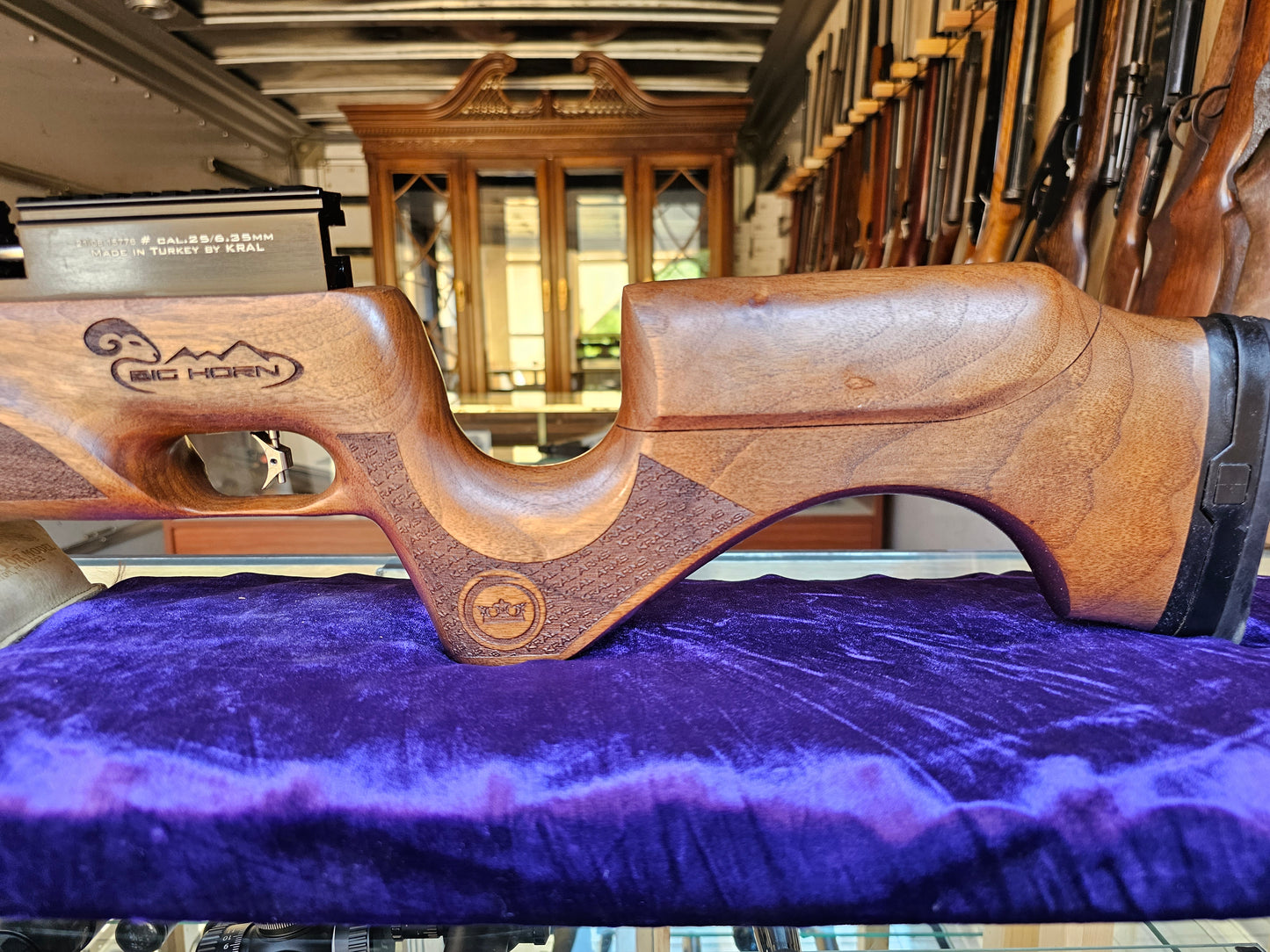 Kral Big Horn .25 Cal with Turkish Walnut stock
