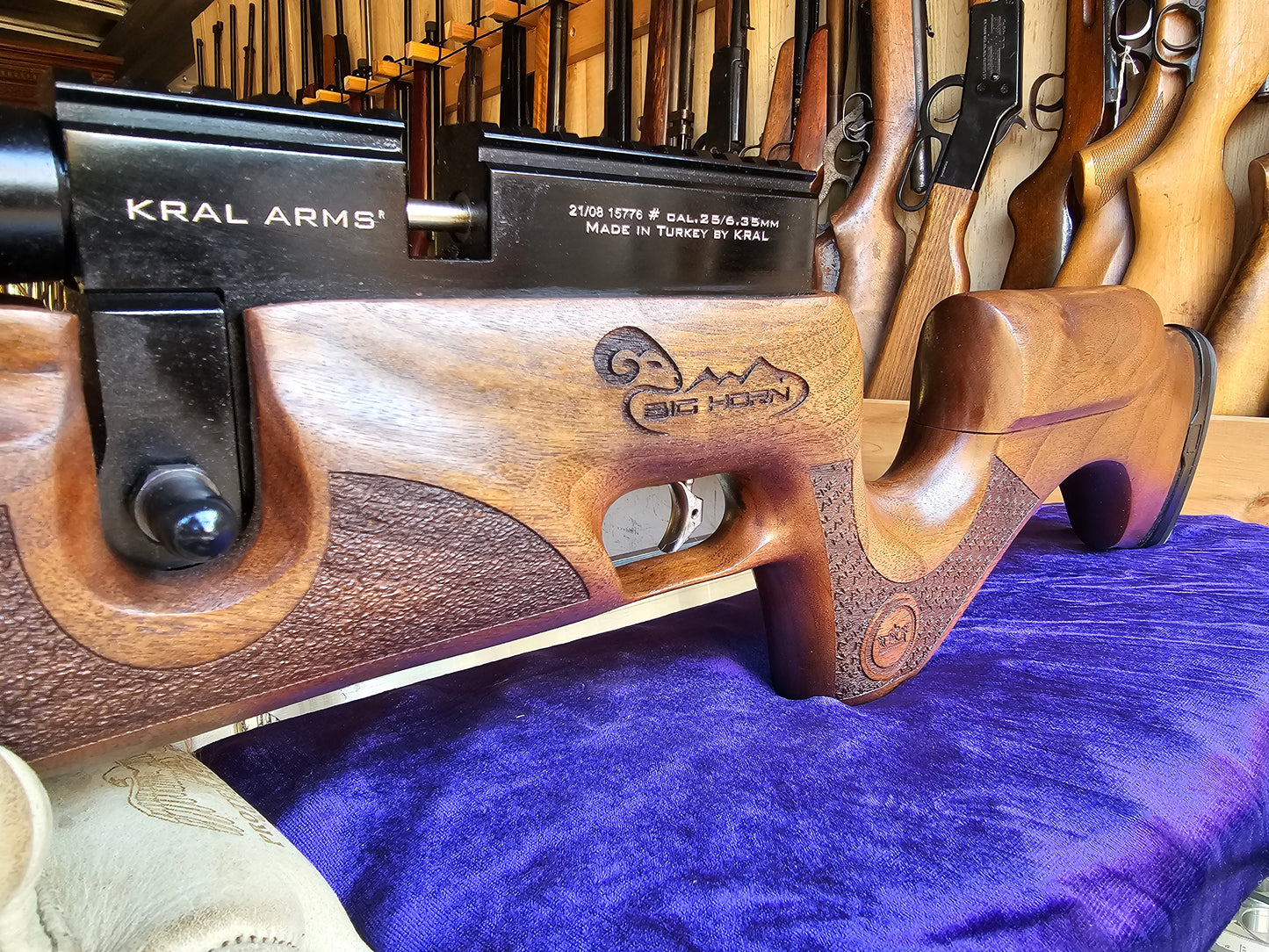 Kral Big Horn .25 Cal with Turkish Walnut stock